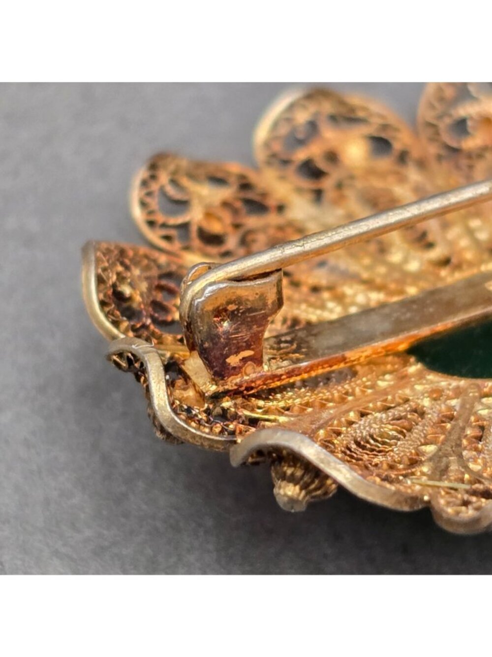 Vintage 830 Silver Vermeil Flower Brooch Green Cabochon Filigree Scandinavian - Picture 8 of 14